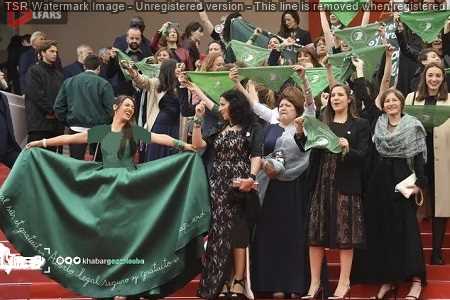 تظاهرات روی فرش قرمز کن!